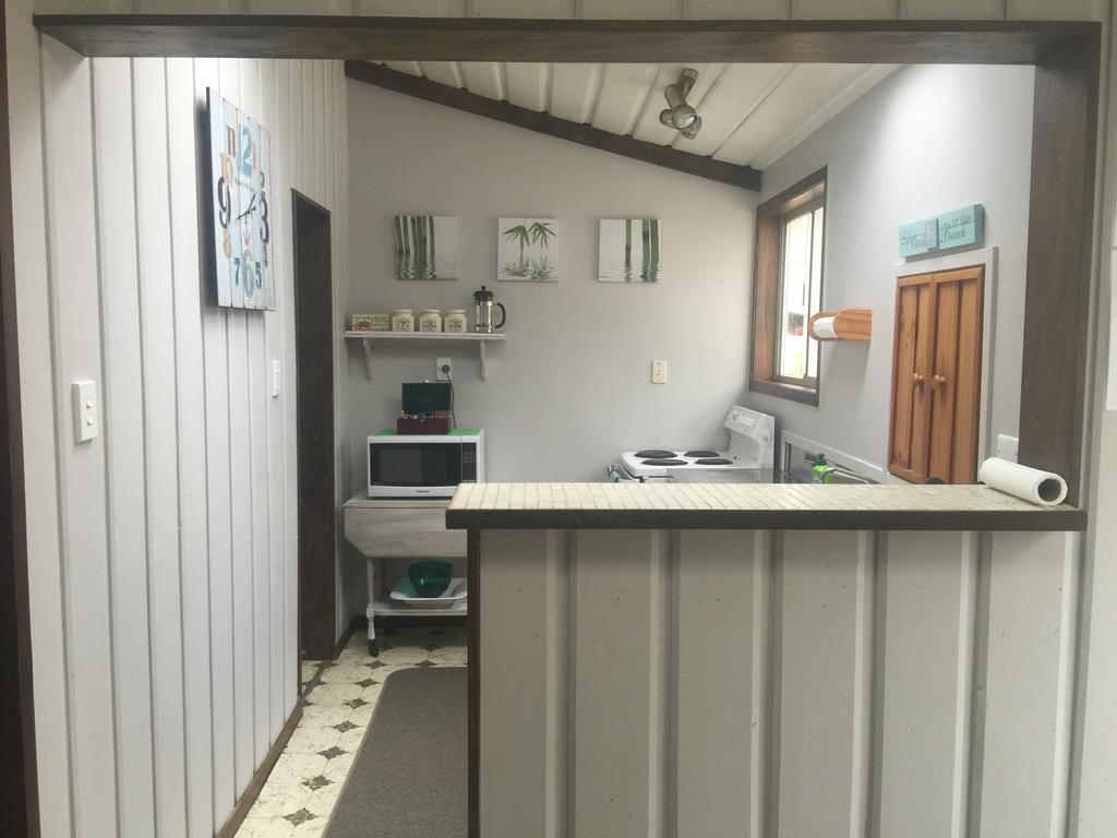 Sunseeker Lodge Whangaroa Room photo