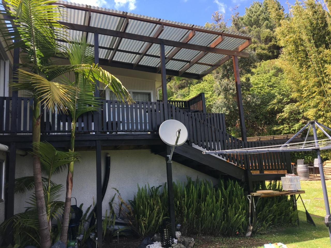 Sunseeker Lodge Whangaroa Exterior photo